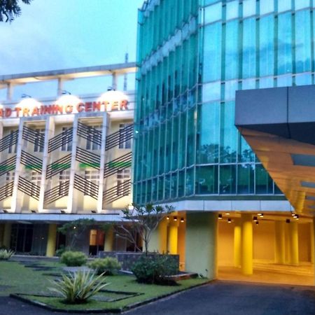 Utc Dago Hotel บันดุง ภายนอก รูปภาพ